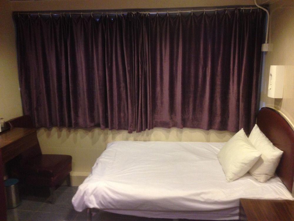 Kowloon Youth Village Tsim Sha Tsui 九龙青年公寓 ฮ่องกง ภายนอก รูปภาพ